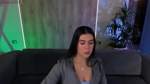 Snapshot of angelicavega_ chatting on October 14, 2025, 7:25 pm  Angelica Vega  online show from October 14, 2025, 7:25 pm