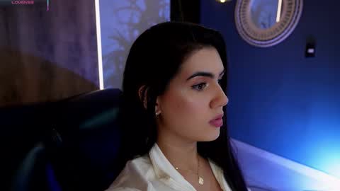  Angelica Vega  online show from December 19, 2025, 8:05 pm