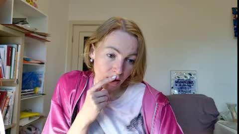 Snapshot of angelicfenix chatting on April 17, 2026, 3:15 pm angelicfenix online show from April 17, 2026, 3:15 pm