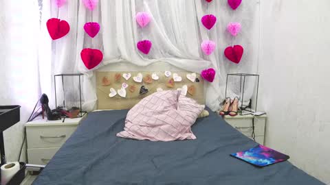 Angelika Rouge online show from February 21, 2026, 5:36 pm