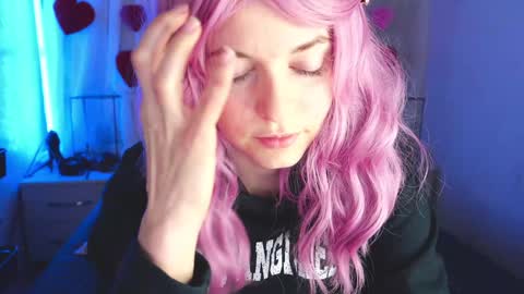 Angelika Rouge online show from February 22, 2026, 6:17 pm