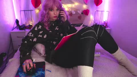 Angelika Rouge online show from March 7, 2026, 12:46 pm