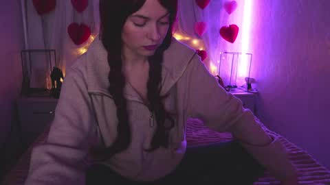 Angelika Rouge online show from March 22, 2026, 2:20 pm