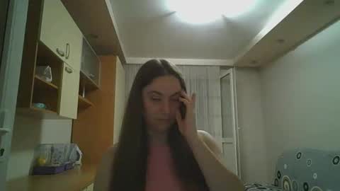 Angelina 26 online show from May 26, 2026, 12:06 am