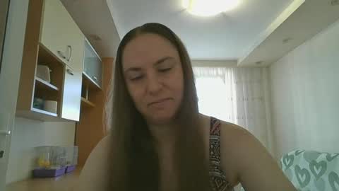 Angelina 26 online show from August 9, 2026, 11:04 am