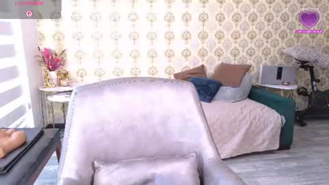 angelina_class_7 online show from July 9, 2026, 1:37 pm