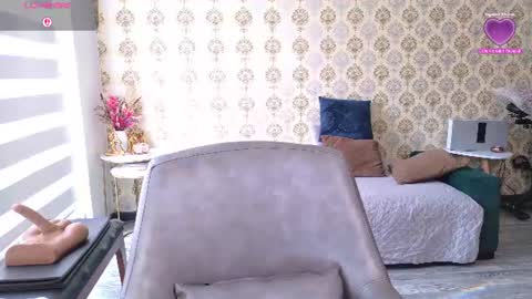 angelina_class_7 online show from July 13, 2026, 1:36 pm