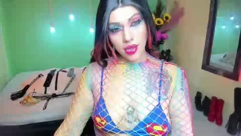 Snapshot of angelina_james_ chatting on October 14, 2025, 9:26 pm Angelina online show from October 14, 2025, 9:26 pm