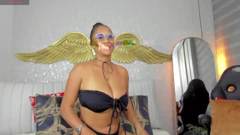 Angelina online show from May 1, 2026, 12:26 am