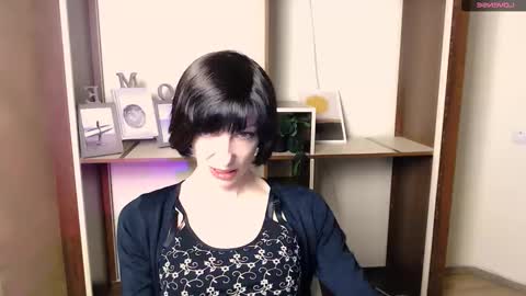 Angelina online show from November 5, 2025, 7:41 am