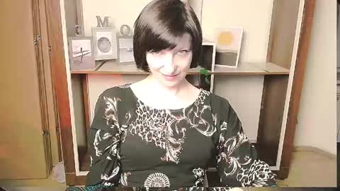 Angelina online show from May 11, 2026, 2:45 pm