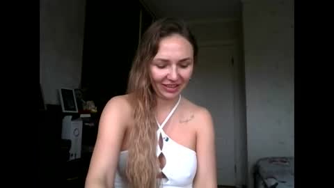 Snapshot of angelinalove28 chatting on October 25, 2025, 7:38 am angelinalove28 online show from October 25, 2025, 7:38 am
