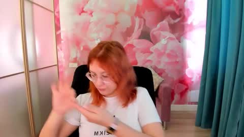 AngelinaLow online show from March 17, 2026, 12:30 pm