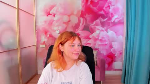 AngelinaLow online show from May 2, 2026, 5:45 am