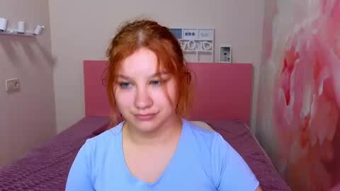 AngelinaLow online show from June 15, 2026, 11:23 am