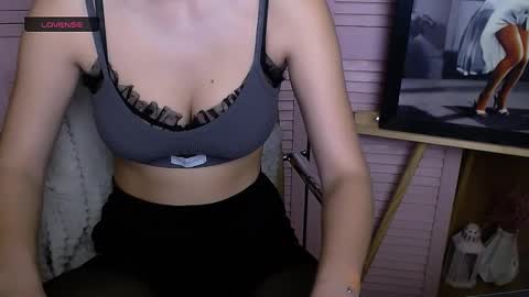 Angelina online show from February 24, 2025, 8:17 am