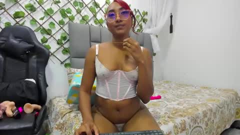 AngelinaMurphy online show from February 3, 2025, 5:18 am