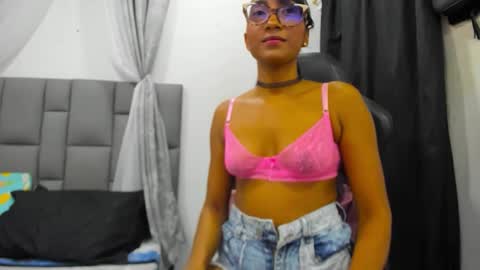 AngelinaMurphy online show from May 6, 2026, 3:13 am
