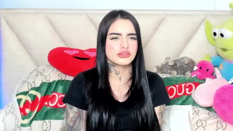 Snapshot of angeline__smith chatting on January 5, 2025, 4:47 am Angeline Smith online show from January 5, 2025, 4:47 am