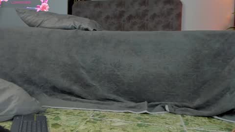 Snapshot of angelinepossy chatting on December 7, 2024, 1:47 am angelinepossy online show from December 7, 2024, 1:47 am