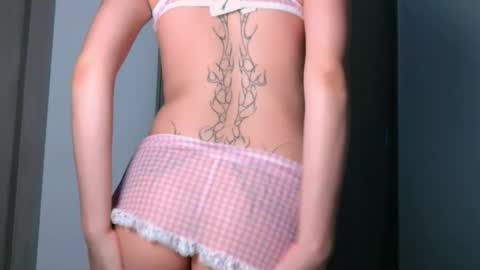 Snapshot of angelinhaa chatting on October 7, 2025, 12:52 am Angelinhaa  online show from October 7, 2025, 12:52 am