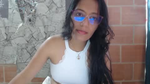 angela online show from February 1, 2025, 5:16 pm