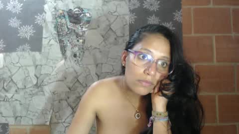 angela online show from March 4, 2025, 9:32 pm