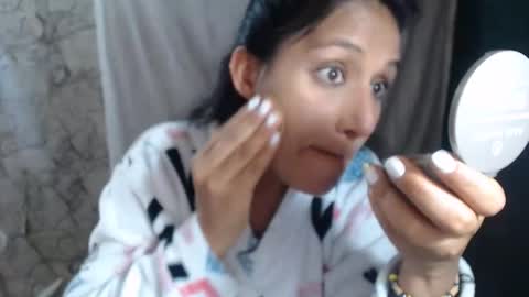 angela online show from December 4, 2025, 3:16 am