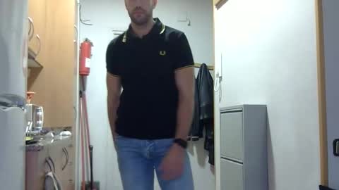 Snapshot of angell102890 chatting on October 1, 2025, 12:33 pm angell102890 online show from October 1, 2025, 12:33 pm