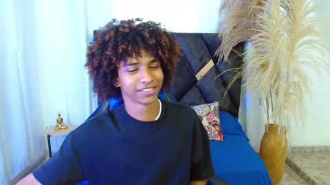 Snapshot of angell18_ chatting on April 13, 2026, 8:25 pm Angel online show from April 13, 2026, 8:25 pm