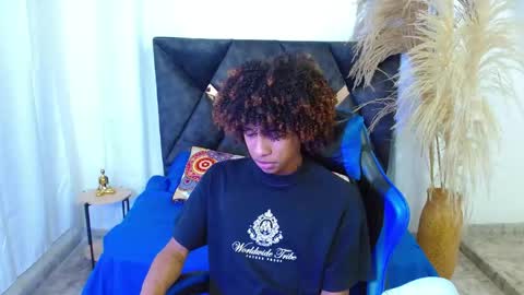Snapshot of angell18_ chatting on April 15, 2026, 9:04 pm Angel online show from April 15, 2026, 9:04 pm