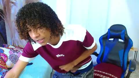 Snapshot of angell18_ chatting on April 25, 2026, 8:50 pm Angel online show from April 25, 2026, 8:50 pm