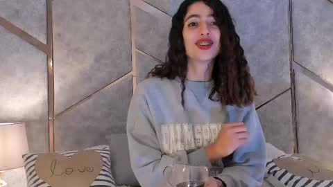 Angel online show from March 8, 2025, 6:26 pm