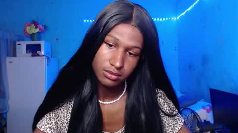 Snapshot of angell_dustt chatting on September 17, 2025, 5:36 pm Danielle online show from September 17, 2025, 5:36 pm