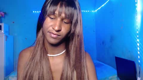 Snapshot of angell_dustt chatting on October 3, 2025, 4:20 am Danielle online show from October 3, 2025, 4:20 am