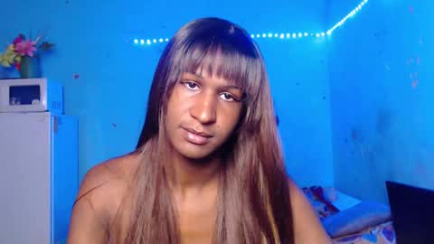 Snapshot of angell_dustt chatting on October 16, 2025, 7:04 pm Danielle online show from October 16, 2025, 7:04 pm