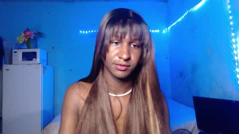 Snapshot of angell_dustt chatting on October 22, 2025, 2:01 am Danielle online show from October 22, 2025, 2:01 am