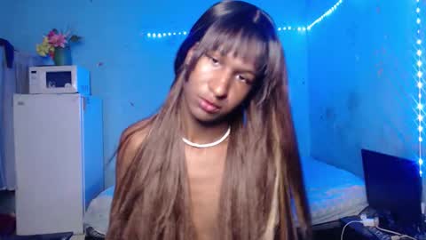 Snapshot of angell_dustt chatting on October 24, 2025, 6:48 pm Danielle online show from October 24, 2025, 6:48 pm