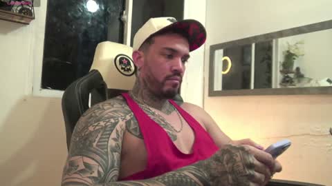 angellatino0 online show from December 26, 2024, 7:45 am