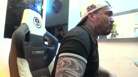 angellatino0 online show from January 5, 2025, 2:49 am