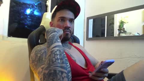angellatino0 online show from January 10, 2025, 2:57 am