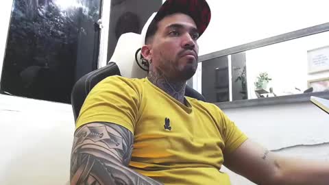 angellatino0 online show from February 16, 2025, 5:59 am