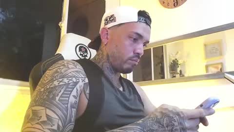 angellatino0 online show from February 23, 2025, 8:39 am