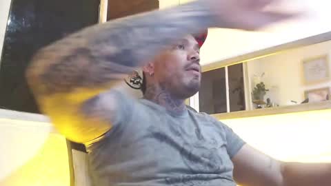 angellatino0 online show from February 24, 2025, 6:05 am