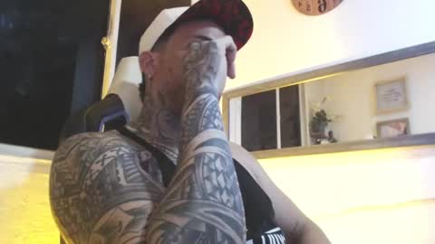 angellatino0 online show from February 28, 2025, 7:37 am