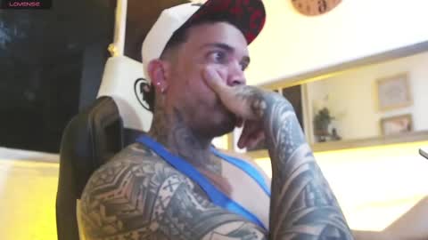 angellatino0 online show from March 6, 2025, 7:03 am