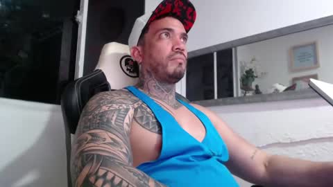 angellatino0 online show from March 10, 2025, 5:43 am