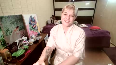 angelleah online show from November 23, 2025, 5:24 pm