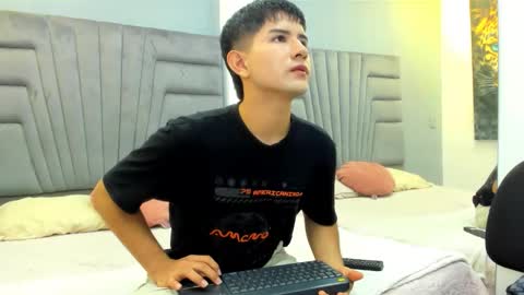 Angelli Winters online show from September 26, 2025, 11:36 am