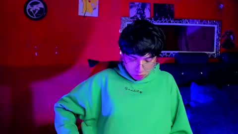 Angel  online show from February 15, 2025, 10:11 am